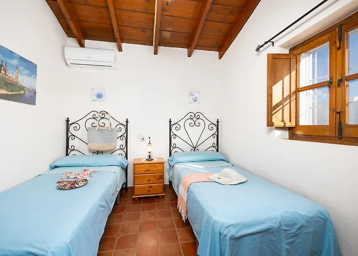 Villa Cortijo Porroncico Nerja